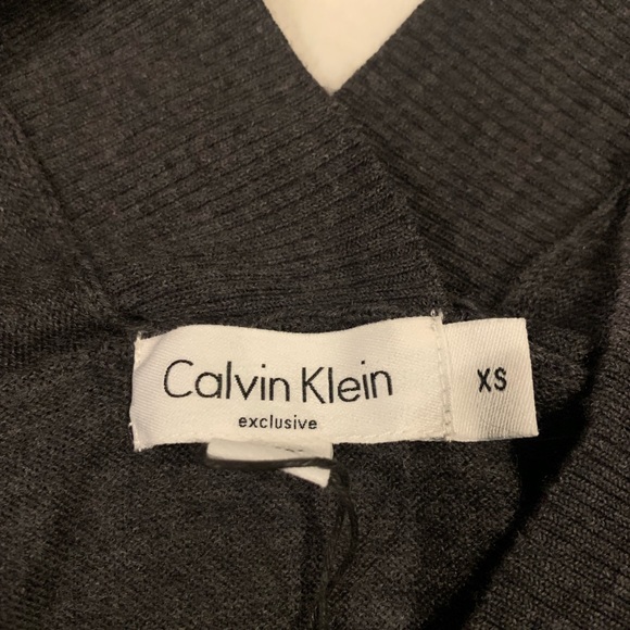 Sweater - Picture 2 of 2